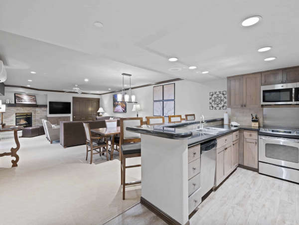 Sophisticated retreat in the heart of the Village 3 bedroom plus Den